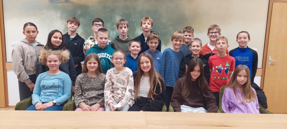 Započeli s radom tečajevi Napredna matematika u sklopu Centra izvrsnosti iz informatike Međimurske županije
